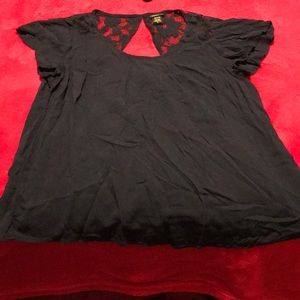 Torrid Short Sleeve Top